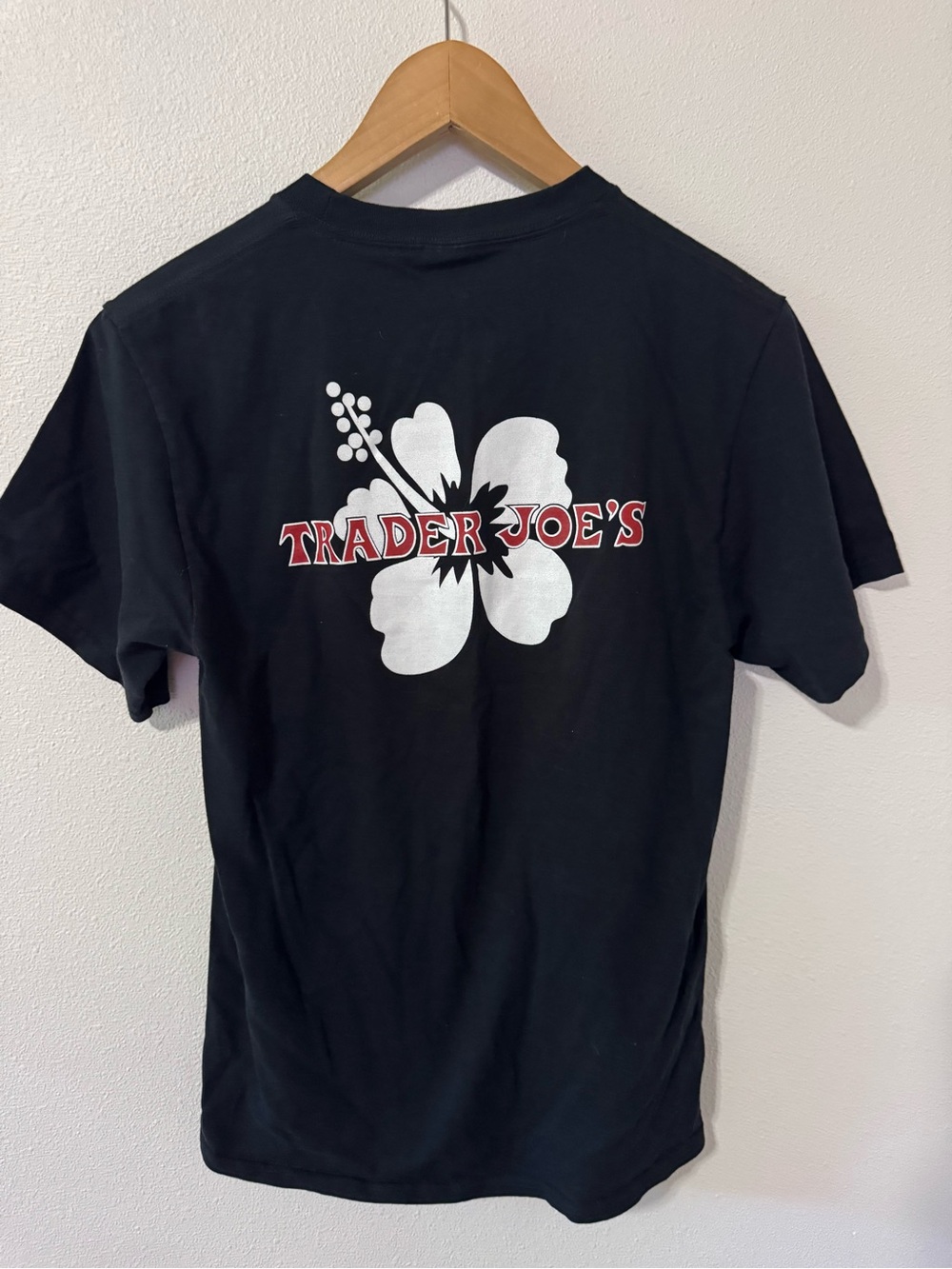 Trader Joe’s Hibiscus Logo Short Sleeve Tee Black Cotton Port & Co-Small